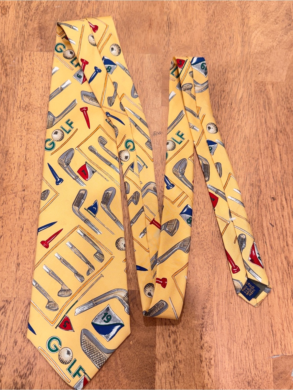 Chaps Ralph Lauren Yellow Golf-Print Tie Mens Silk Vintage Preppy